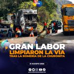 Personal de limpieza recupera la vía Loja-Catamayo luego del paso de miles de peregrinos