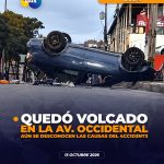 Accidente de tránsito terminó con un vehículo volcado
